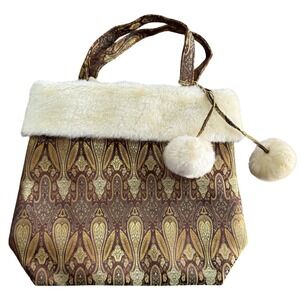 Bath and Body Works Faux Fur Paisley Mrs Claus Bag holiday‎ Christmas metallic